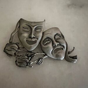 VTG JJ JONETTE PEWTER THEATRICAL COMEDY TRAGEDY MASKS FLOWERS PEWTER BROOCH PIN